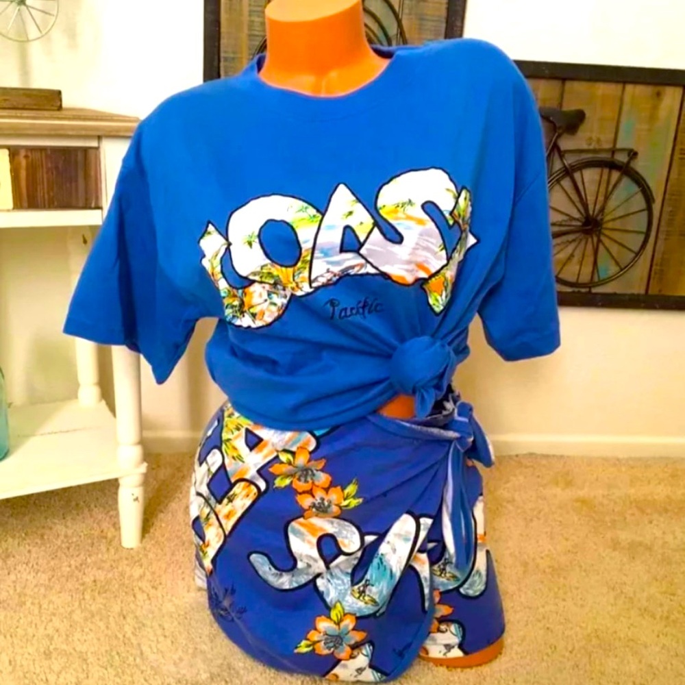 Women's NY & Co Pacific Coast Skort/TShirt Set M Sz4